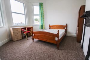 Photo 14- click for photo gallery